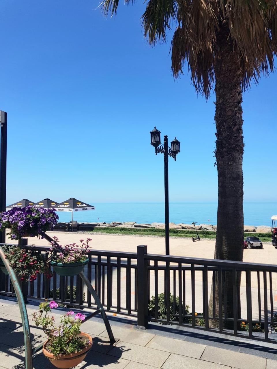 Sea View Studio Batumi Ngoại thất bức ảnh